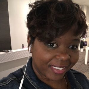 Meet your Posher, Kimberly